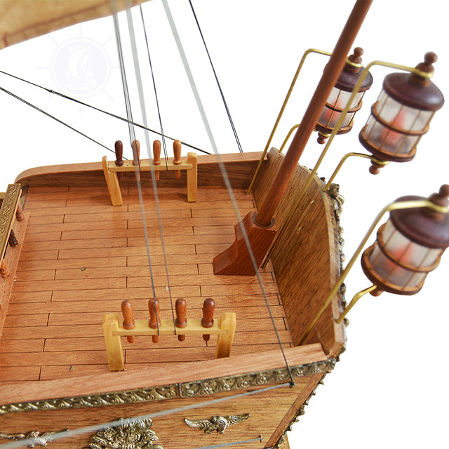 Homeware Life San Felipe Handcrafted Wooden Model Ship (200 cm) – Luxury Nautical Replica with Cedar Display Stand