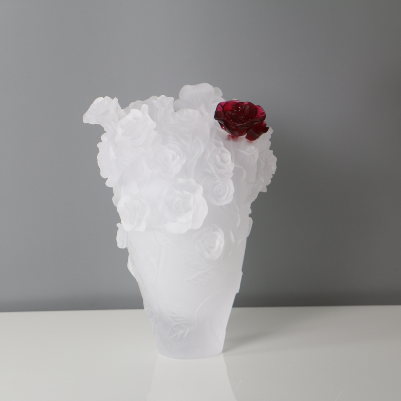 Homeware Life Handmade Crystal Flower-Theme Vase – White Carved Liuli / Crystal Art Glass Centerpiece