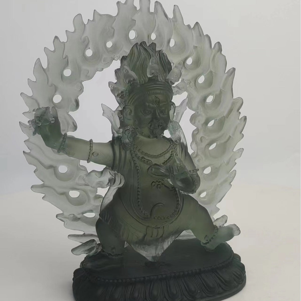 Homeware Life Crystal Glass Buddha Statue – Elegant Small Decorative Ornament for Zen & Spiritual Décor