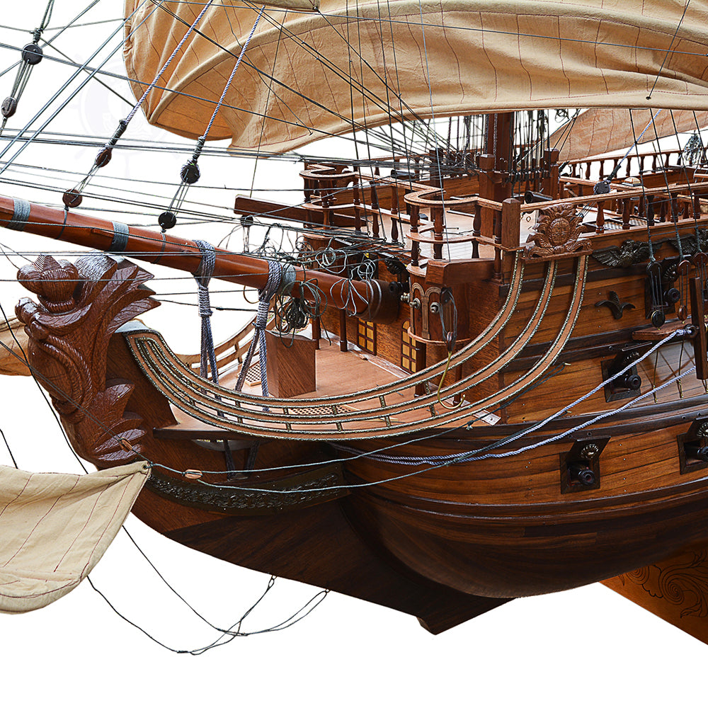 Homeware Life San Felipe Handcrafted Wooden Model Ship – Luxury Nautical Home Decor with Cedar Display Stand