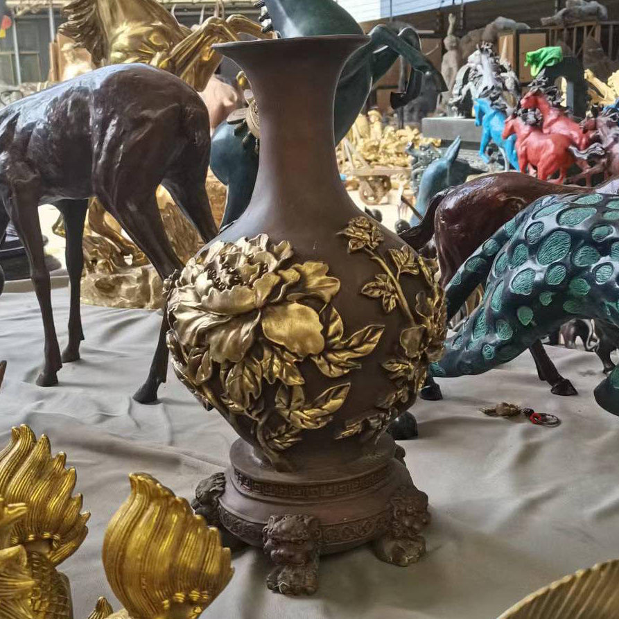 Luxury Handcrafted Bronze Decorative Vase – Antique Statement Sculpture by Homeware Life